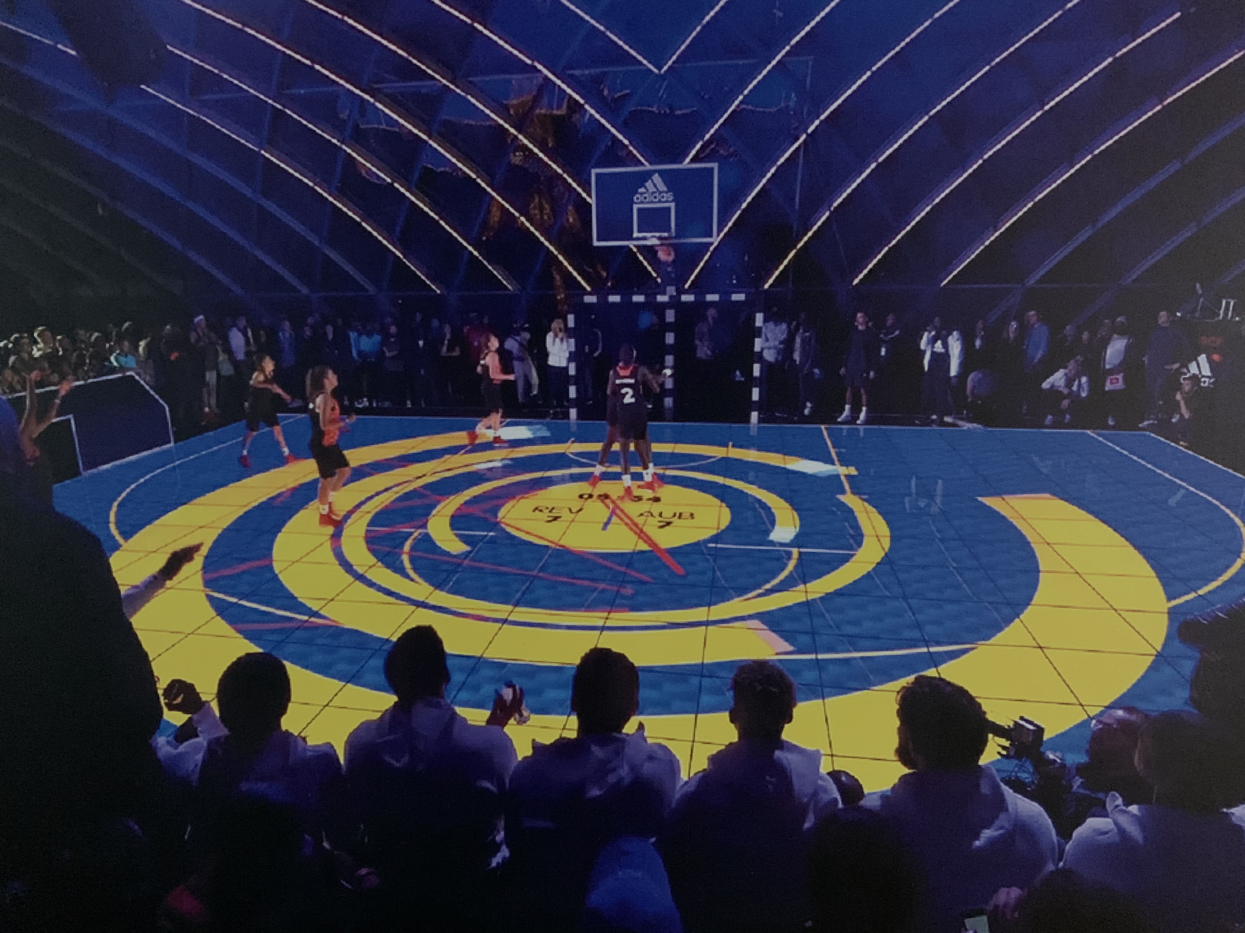 Adidas dvLED Floor