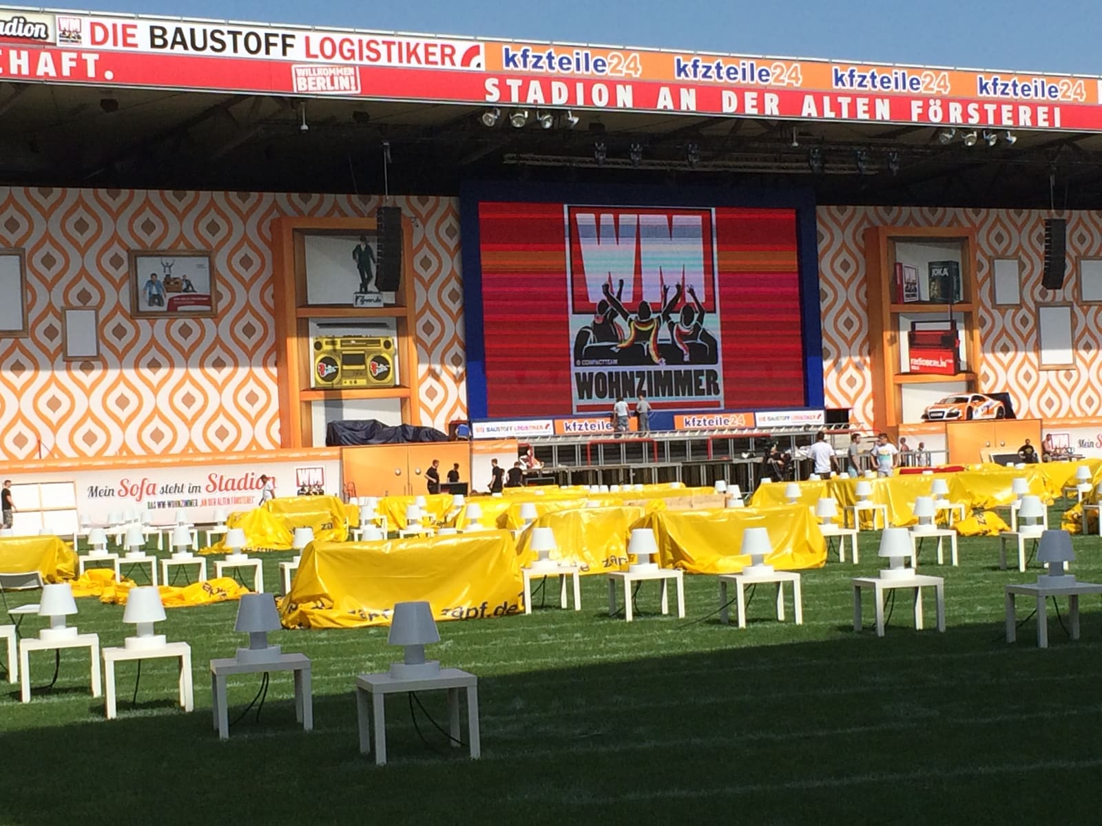 TRUE dvLED stadium screen in bright daylight during a public viewing event