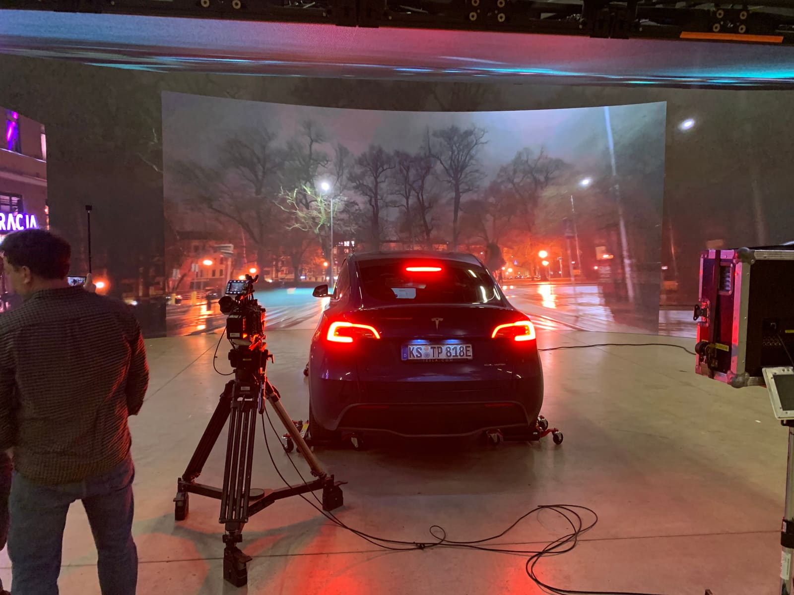 Behind the camera on a TRUE dvLED volume showing a moody night street plate