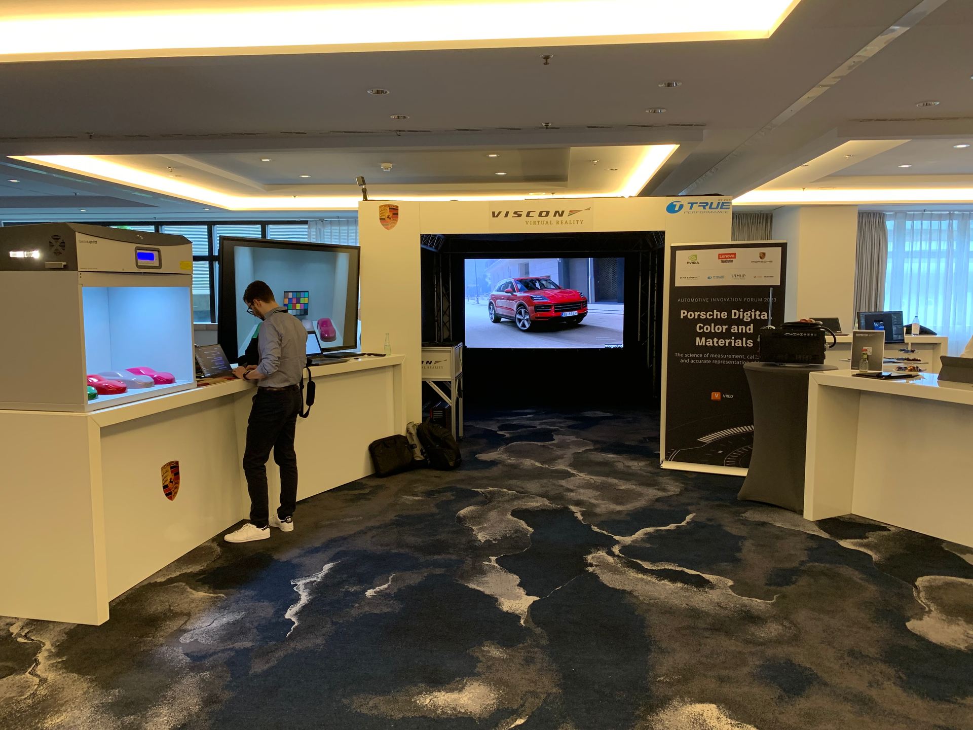 TRUE Performance color engineering setup with calibrated light booth and dvLED at an automotive color and materials forum